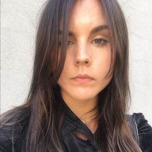 Meet your Posher, Hailey